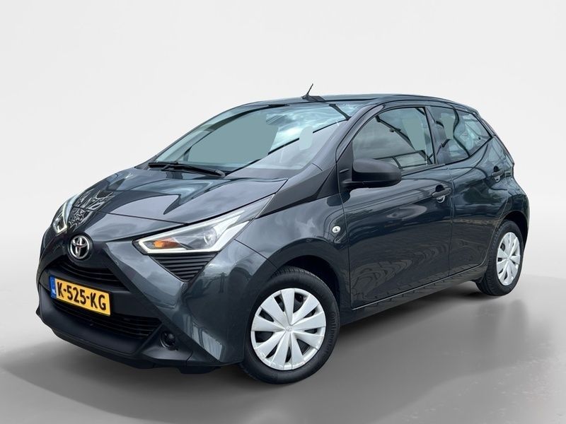 Grijs Gebruikt 2020 Toyota Aygo Hatchback | € 10.950 (Eerlijke prijs) - Afbeelding 1/4