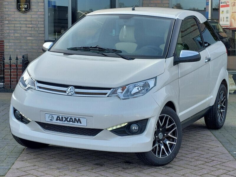 Wit Gebruikt 2015 Aixam Coupe Coupé | € 10.200 - Afbeelding 1/4