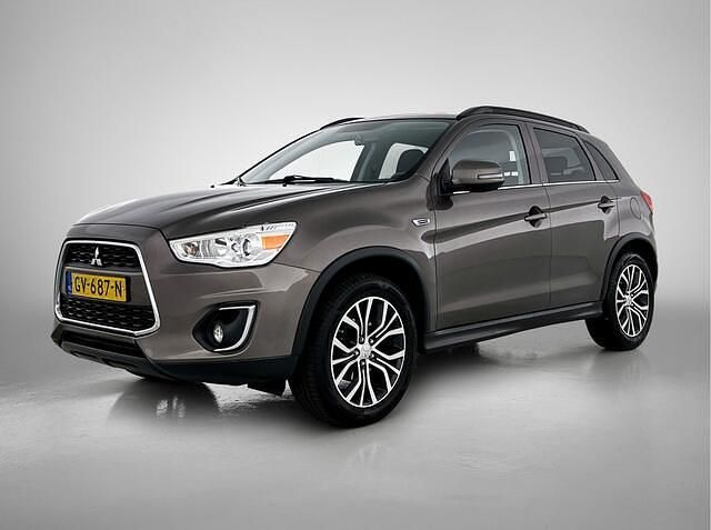 Bruin, metallic lak Gebruikt 2015 Mitsubishi ASX Intense SUV | € 12.750 (Eerlijke prijs) - Afbeelding 1/4