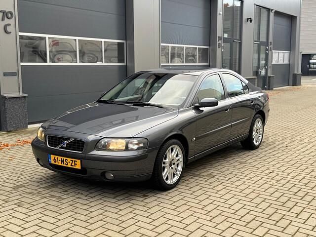 Occasion Volvo S60 170 PK (125 kW) 2004 Grijs Sedan