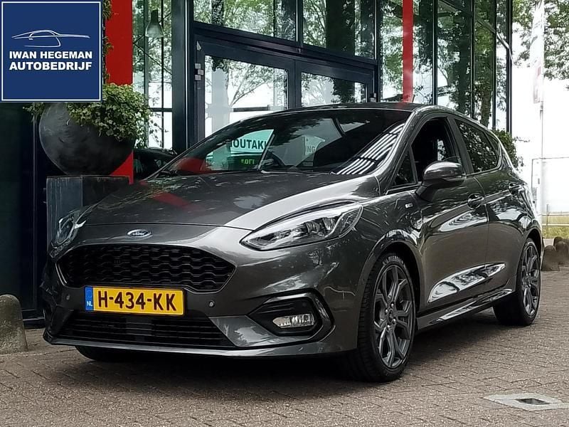 Grijs Gebruikt 2020 Ford Fiesta ST-Line Hatchback | € 15.990 (Iets duurder) - Afbeelding 1/1