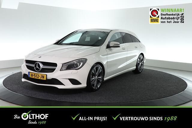 Wit, metallic lak Gebruikt 2016 Mercedes CLA200 Shooting Brake Ambition Stationwagen | € 19.000 (Eerlijke prijs) - Afbeelding 1/4