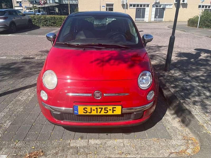 Rood Gebruikt 2008 Fiat 500 Hatchback | € 2.599 (Eerlijke prijs) - Afbeelding 1/4