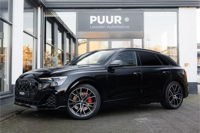 Zwart Gebruikt 2024 Audi Q8 Competition SUV | € 98.795 - Afbeelding 1/4