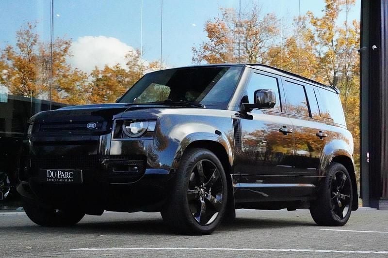 Zwart Gebruikt 2022 Land Rover Defender Carpathian Edition SUV | € 99.888 - Afbeelding 1/4