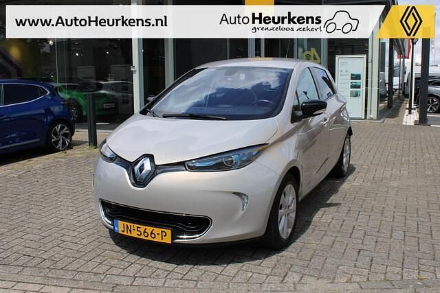 Grey givre (teknv) Gebruikt 2015 Renault Zoe Zen Hatchback | € 4.945 (Super prijs) - Afbeelding 1/4
