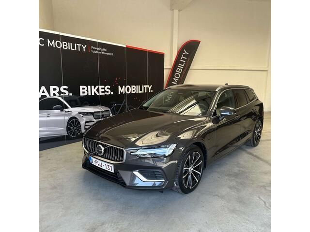 Grijs Gebruikt 2024 Volvo V60 Core Stationwagen | € 47.900 (Iets duurder) - Afbeelding 1/4