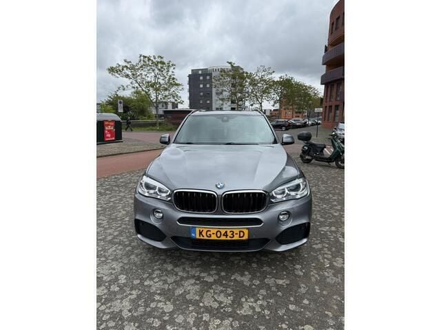 Grijs Gebruikt 2016 BMW X5 Executive SUV | € 21.999 (Super prijs) - Afbeelding 1/4