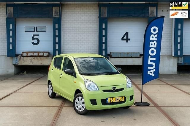 Groen Gebruikt 2009 Daihatsu Cuore Hatchback | € 4.399 (Duur) - Afbeelding 1/4