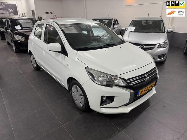 Wit Gebruikt 2022 Mitsubishi Space Star Hatchback | € 9.250 (Eerlijke prijs) - Afbeelding 1/4