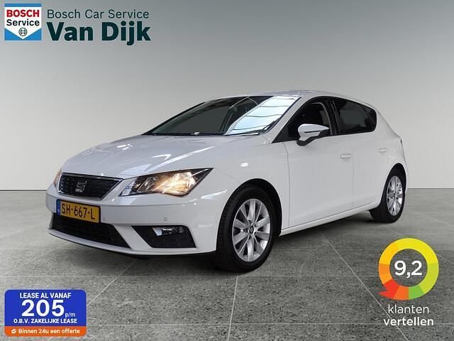 Wit Occasion 2018 Seat Leon Style Hatchback | € 12.444 (Eerlijke prijs) - Afbeelding 1/4