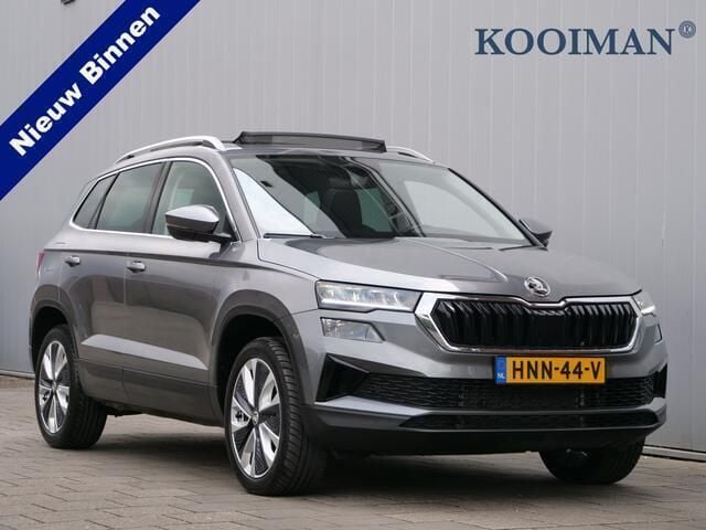 Grijs Gebruikt 2024 Skoda Karoq Business Line SUV | € 36.450 (Eerlijke prijs) - Afbeelding 1/4