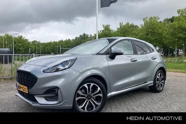 Grijs, metallic lak Gebruikt 2023 Ford Puma ST-Line SUV | € 20.995 (Eerlijke prijs) - Afbeelding 1/4