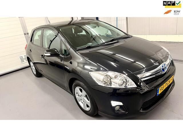 Occasion Toyota Auris 99 PK (72 kW) 2011 Zwart Hatchback