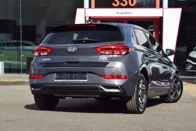 Nieuw Hyundai i30 101 PK (74 kW) 2025 Grijs Hatchback