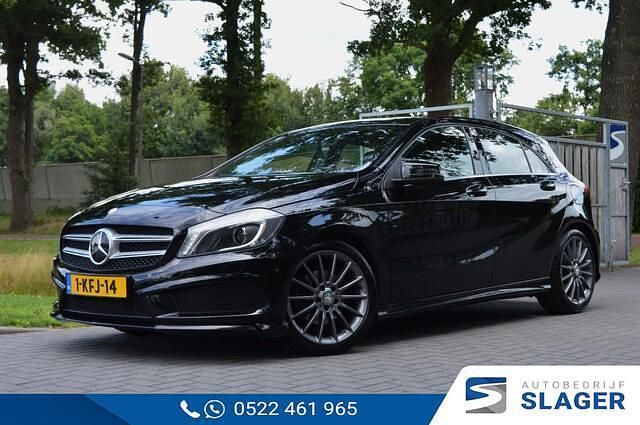 Zwart Gebruikt 2013 Mercedes A180 Ambition Hatchback | € 11.950 (Iets duurder) - Afbeelding 1/4