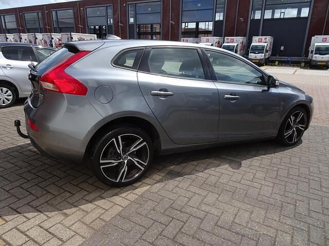 Occasion Volvo V40 R-Design 122 PK (89 kW) 2016 Grijs Hatchback