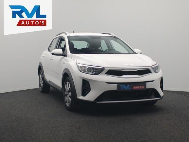 Occasion Kia Stonic 101 PK (74 kW) 2023 Wit SUV