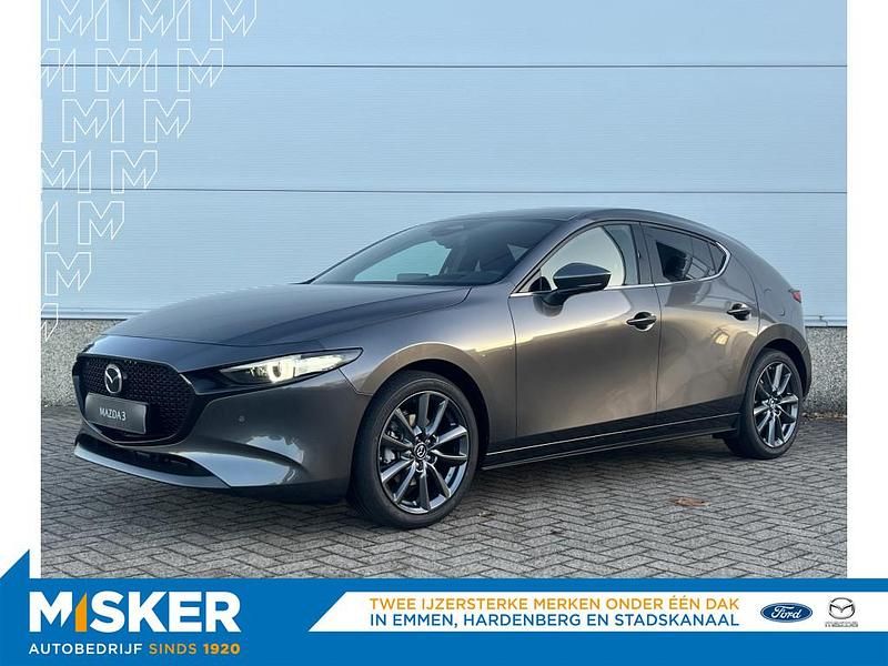 Nieuw Mazda 3 Center-Line 140 PK (102 kW) 2025 Grijs Hatchback