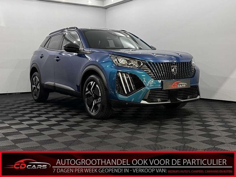 Groen Occasion 2025 Peugeot 2008 Allure SUV | € 26.950 (Eerlijke prijs) - Afbeelding 1/4