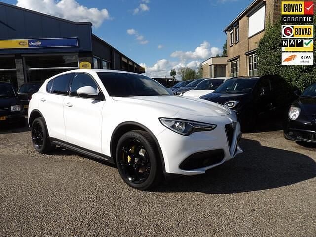 Wit Gebruikt 2020 Alfa Romeo Stelvio Super SUV | € 35.950 (Super prijs) - Afbeelding 1/4