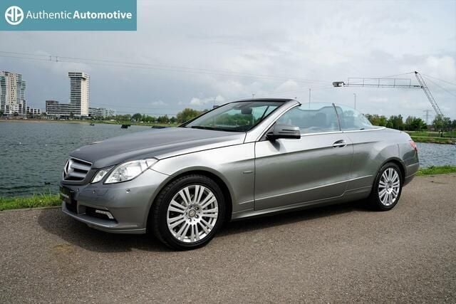 Grijs Gebruikt 2010 Mercedes E200 Elegance Cabriolet | € 17.900 (Eerlijke prijs) - Afbeelding 1/4