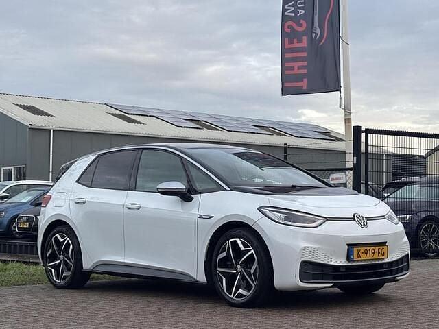 Wit Occasion 2020 VW ID.3 Hatchback | € 13.400 (Goede deal) - Afbeelding 1/4