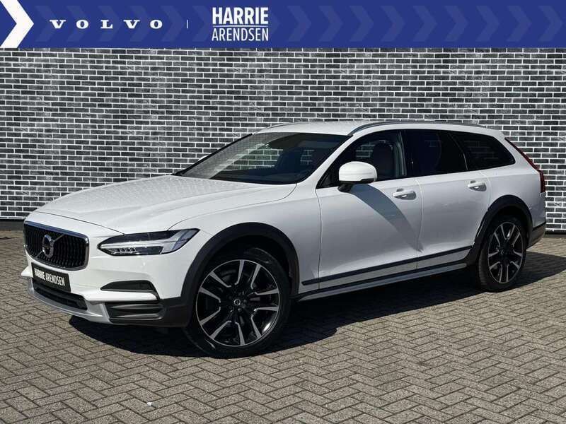 Wit Gebruikt 2017 Volvo V90 CC Stationwagen | € 30.399 (Eerlijke prijs) - Afbeelding 1/4