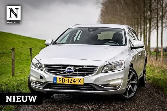 Grijs Gebruikt 2015 Volvo V60 Ocean Race Stationwagen | € 6.740 (Super prijs) - Afbeelding 1/4