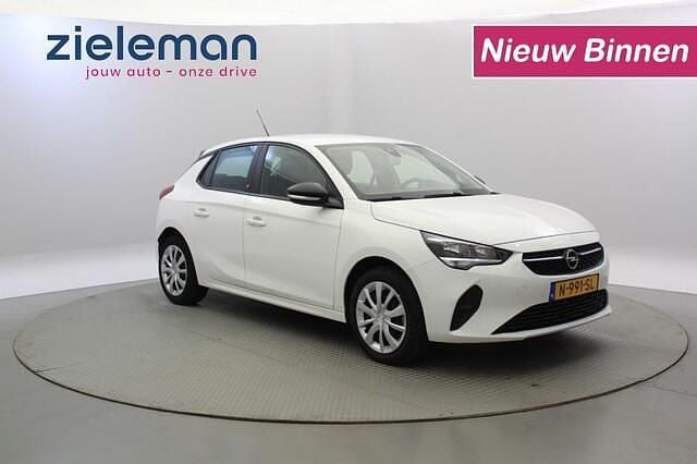 Wit, metallic lak Gebruikt 2021 Opel Corsa-e Edition Hatchback | € 12.845 (Super prijs) - Afbeelding 1/4