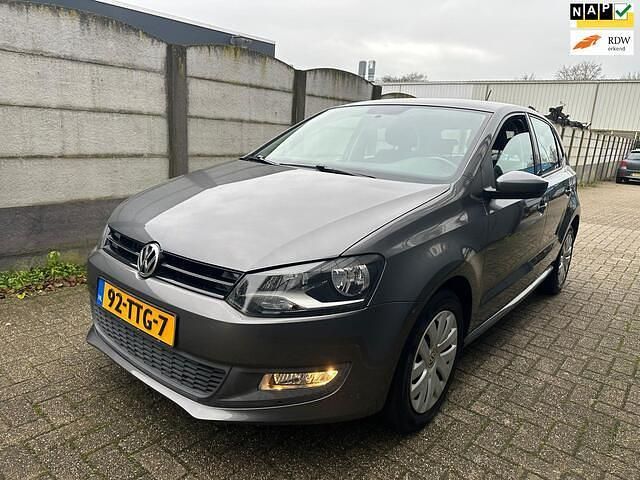Grijs Occasion 2012 VW Polo Comfortline Hatchback | € 9.799 (Duur) - Afbeelding 1/4