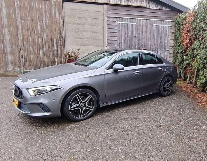 Occasion Mercedes A250 Luxury 222 PK (163 kW) 2021 Grijs Sedan