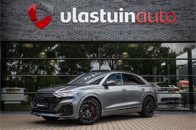 Grijs Gebruikt 2024 Audi Q8 Competition SUV | € 93.950 (Eerlijke prijs) - Afbeelding 1/4