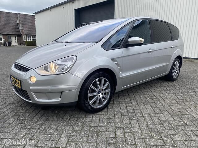 Grijs Gebruikt 2008 Ford S-MAX S MPV | € 2.900 (Eerlijke prijs) - Afbeelding 1/4