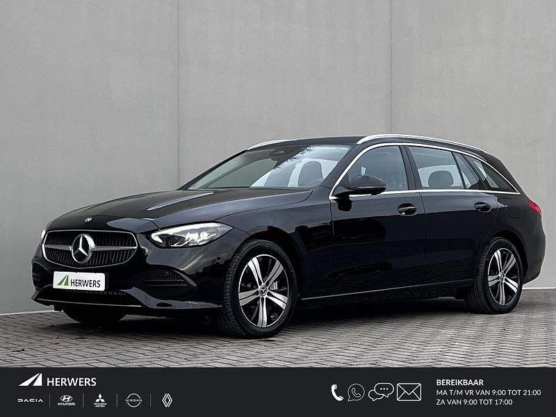 Zwart Gebruikt 2023 Mercedes C300 Avantgarde Stationwagen | € 38.885 (Super prijs) - Afbeelding 1/4
