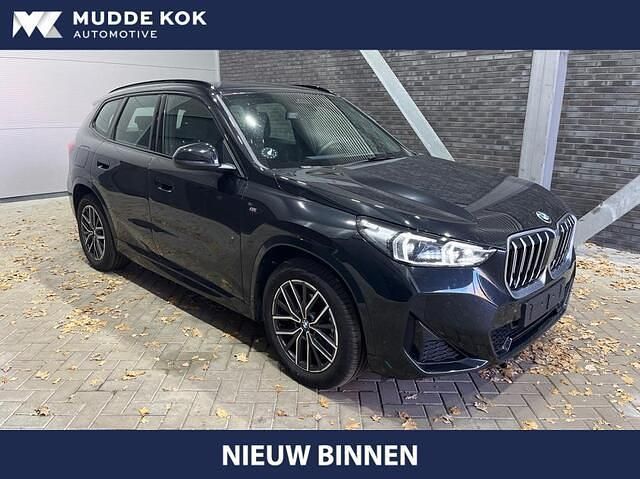 Zwart Gebruikt 2025 BMW X1 M Sport SUV | € 46.600 (Iets duurder) - Afbeelding 1/4