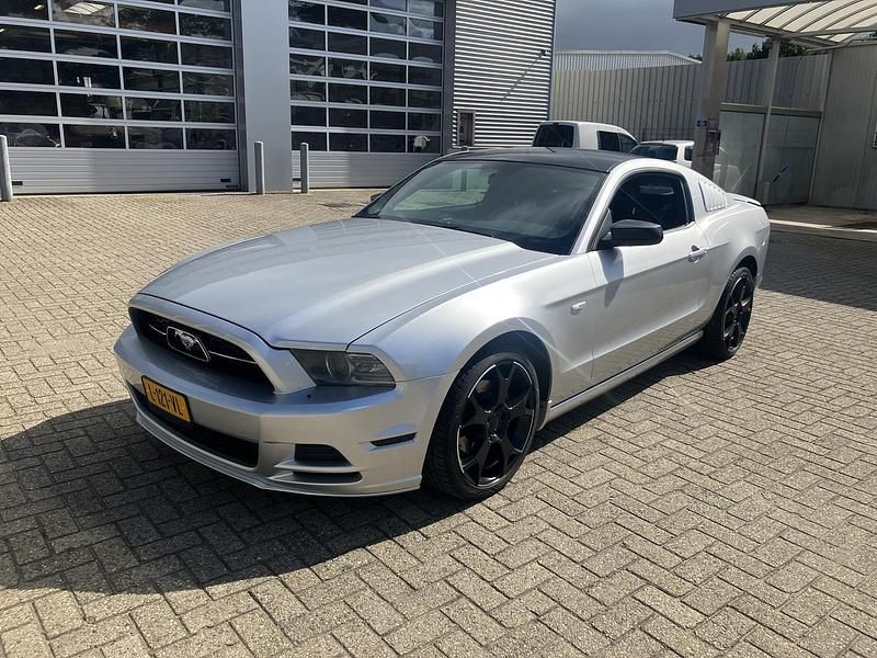 Occasion Ford Mustang 2013 Grijs Coupé
