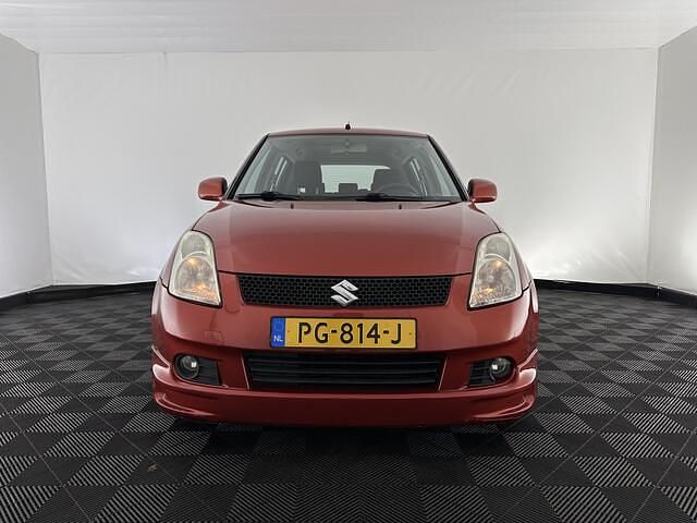 Occasion Suzuki Swift Comfort 92 PK (67 kW) 2007 Oranje (metallic) Hatchback