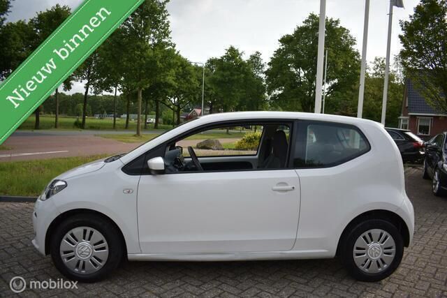 Wit Gebruikt 2012 VW up! move up! Hatchback | € 3.499 (Goede deal) - Afbeelding 1/4