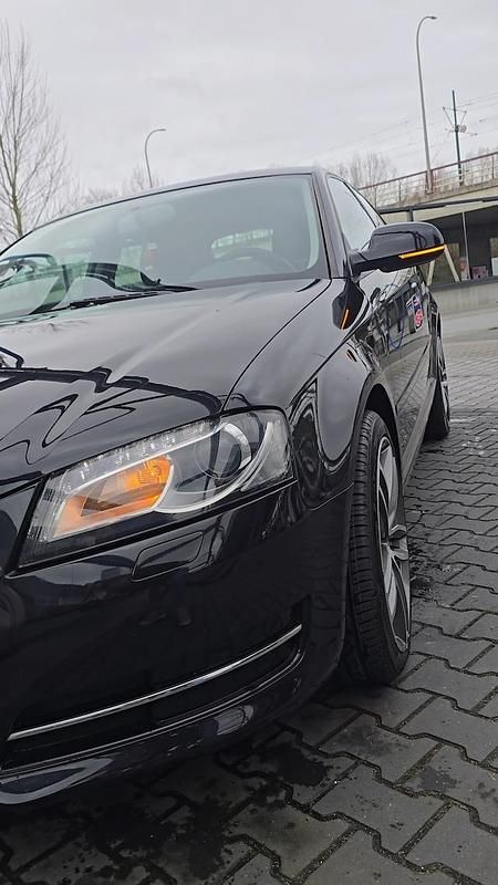 Occasion Audi A3 Attraction 2012 Zwart (parellak) Hatchback