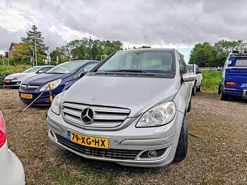 Grijs Gebruikt 2006 Mercedes B200 MPV | € 1.500 (Super prijs) - Afbeelding 1/4