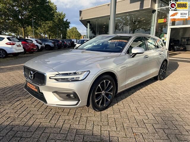 Zilver Gebruikt 2021 Volvo V60 Business Edition Stationwagen | € 27.940 (Eerlijke prijs) - Afbeelding 1/4