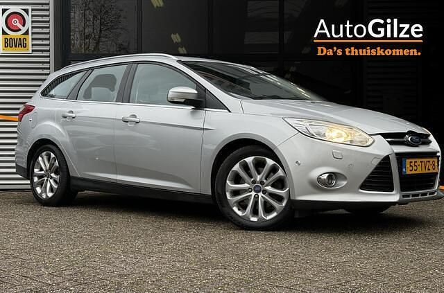 Grijs Gebruikt 2012 Ford Focus Titanium Stationwagen | € 4.950 (Iets duurder) - Afbeelding 1/4