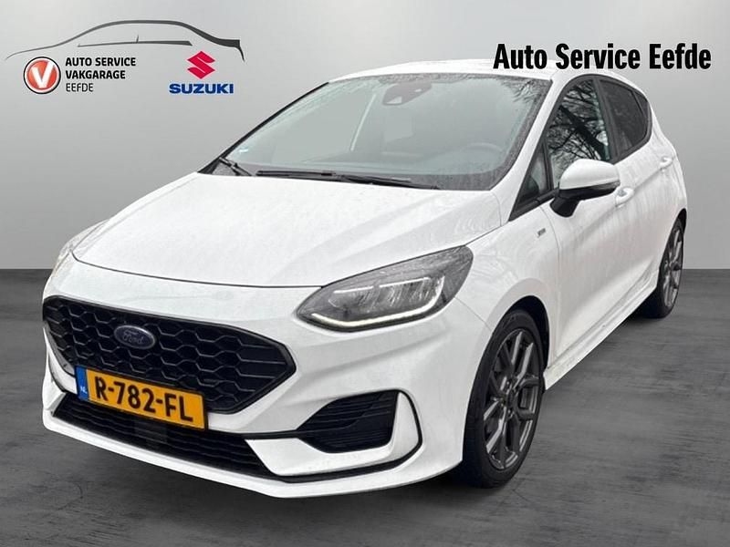 Wit Occasion 2022 Ford Fiesta ST-Line Hatchback | € 15.899 (Eerlijke prijs) - Afbeelding 1/3