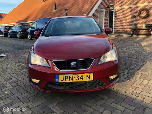 Occasion Seat Ibiza Style 105 PK (77 kW) 2012 Rood Hatchback