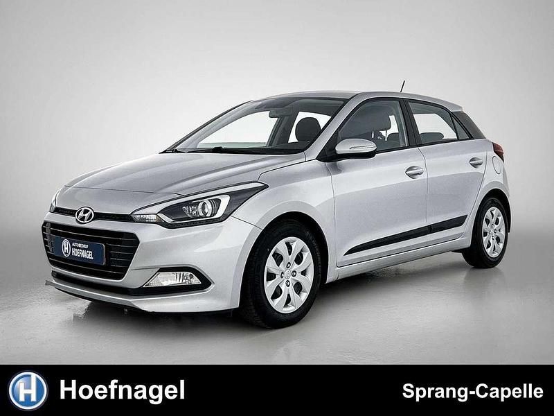 Grijs Gebruikt 2018 Hyundai i20 Comfort Hatchback | € 10.900 (Eerlijke prijs) - Afbeelding 1/3