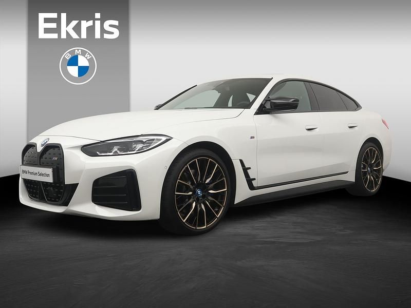 Wit Occasion 2023 BMW i4 Executive Sedan | € 49.950 (Eerlijke prijs) - Afbeelding 1/4