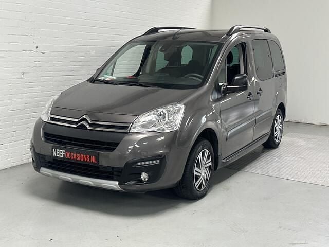 Grijs Gebruikt 2018 Citroën Berlingo XTR MPV | € 11.499 (Super prijs) - Afbeelding 1/4