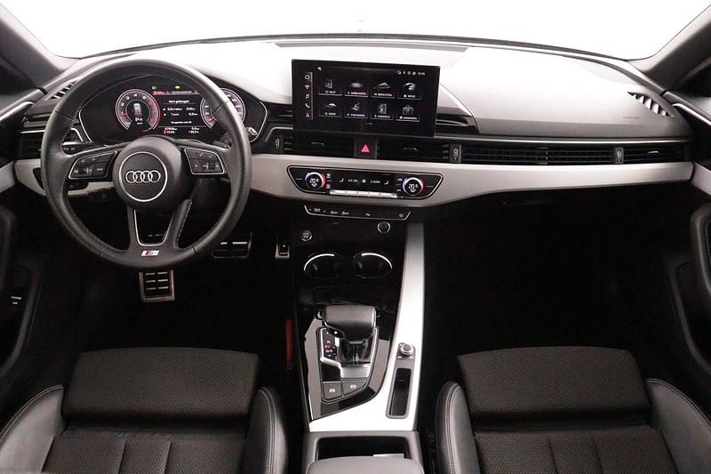 Occasion Audi A4 Basis 2023 Zwart Stationwagen