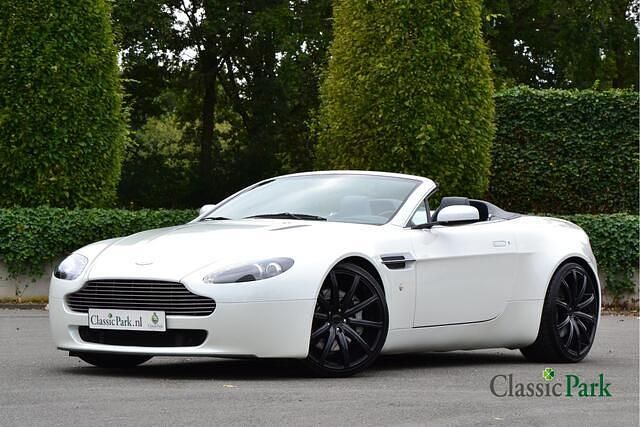Wit Gebruikt 2007 Aston Martin V8 Vantage Coupé | € 59.900 - Afbeelding 1/4